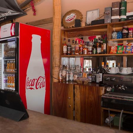 Lusaka Backpackers Hostel ภายนอก รูปภาพ