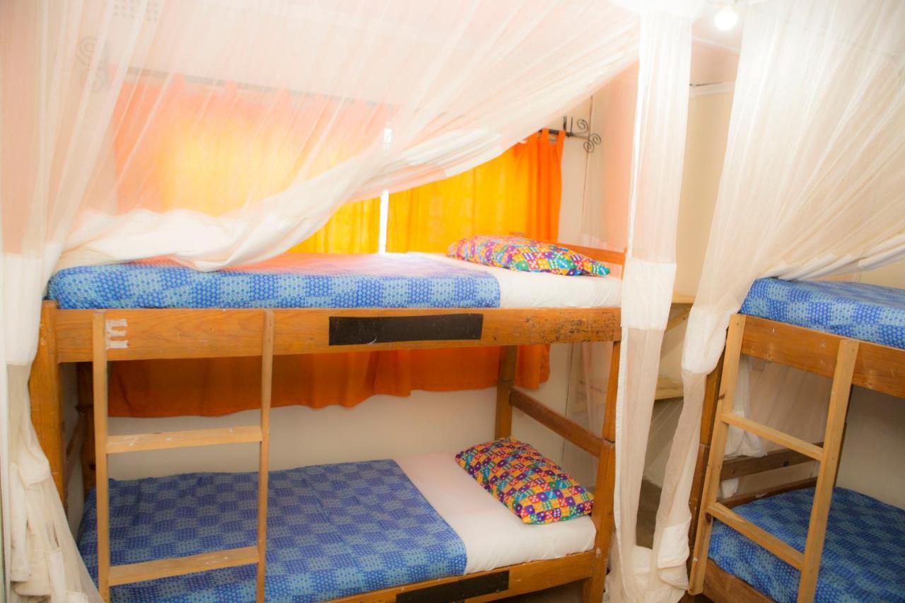 Lusaka Backpackers Hostel ภายนอก รูปภาพ