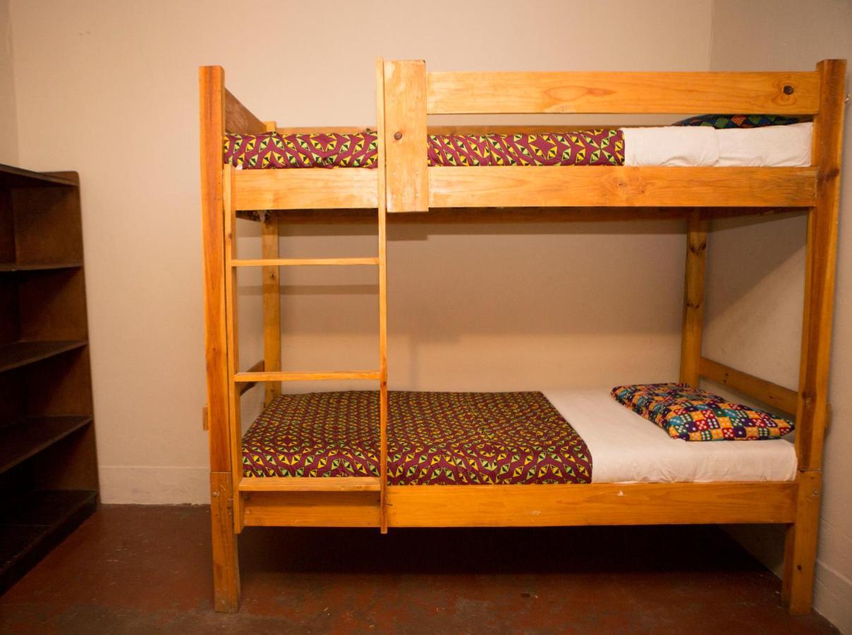 Lusaka Backpackers Hostel ภายนอก รูปภาพ